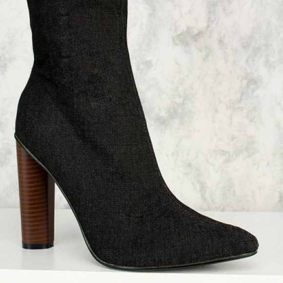 Shoes - Picture 4 of 5